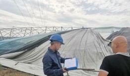高压线工作人员爆料视频,揭秘高压线作业背后的惊险瞬间
